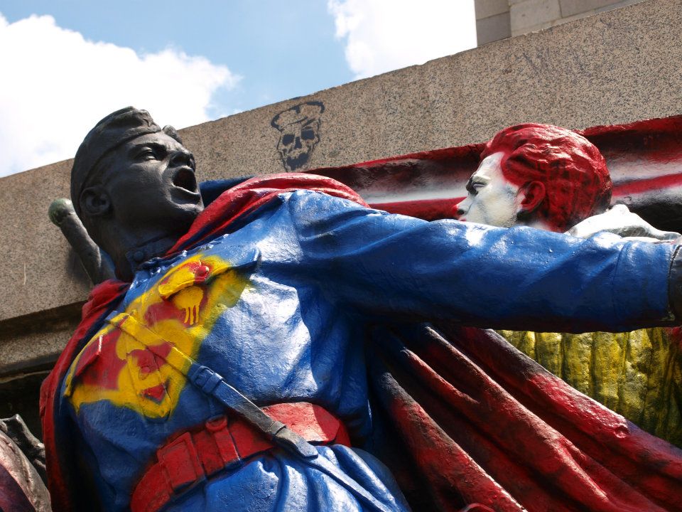 394100_10151217810535503_590245443_n